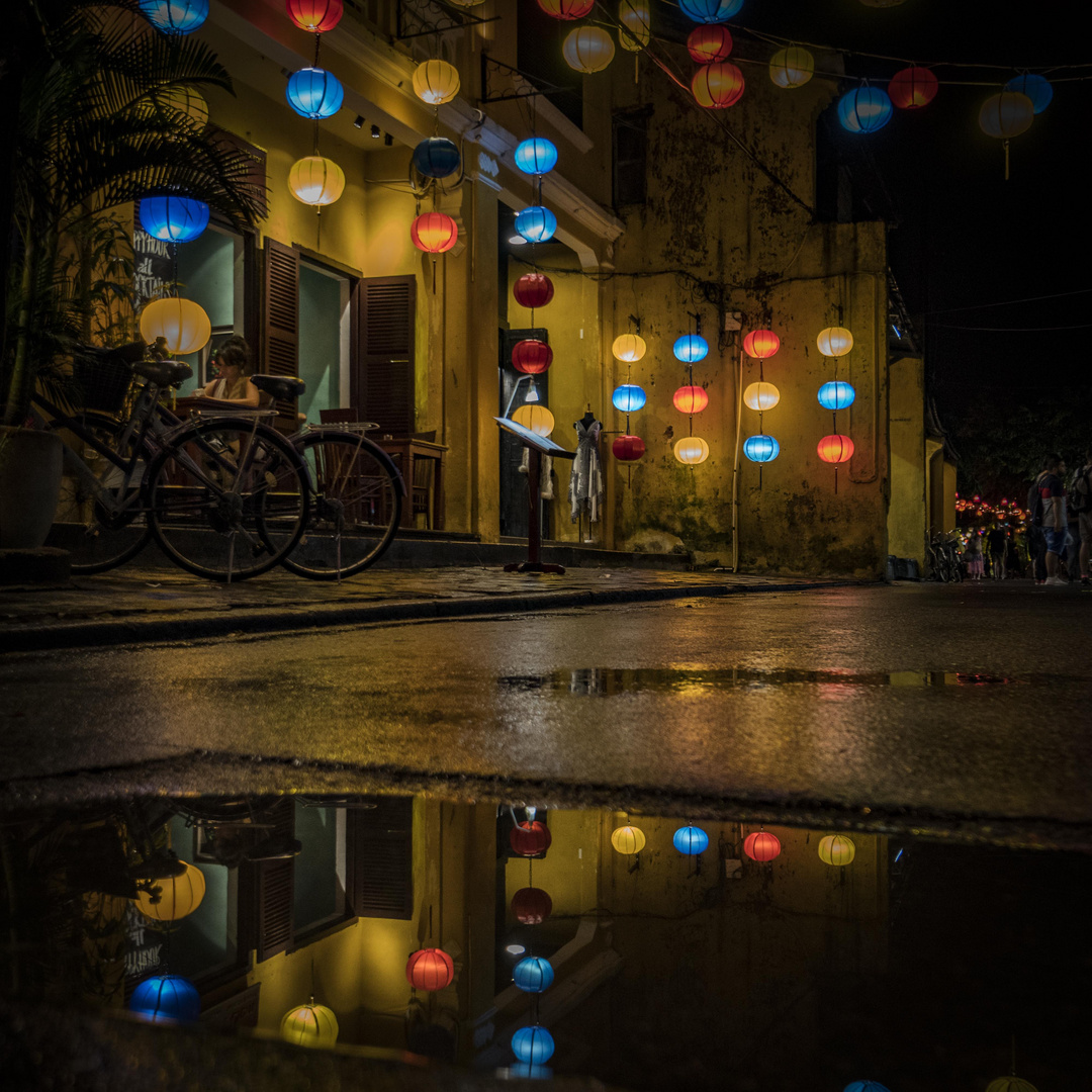 ... waterlights in Hoi An ...