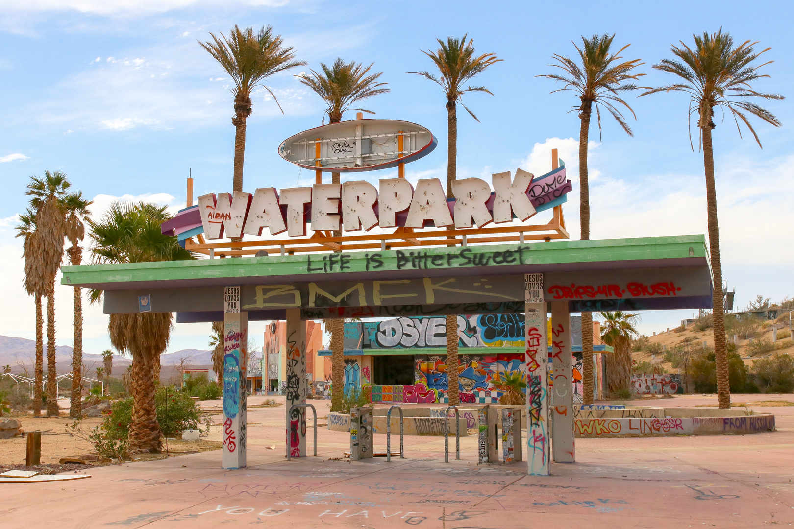 Waterpark Lake Dolores Lost Place in der Wüste Foto & Bild north