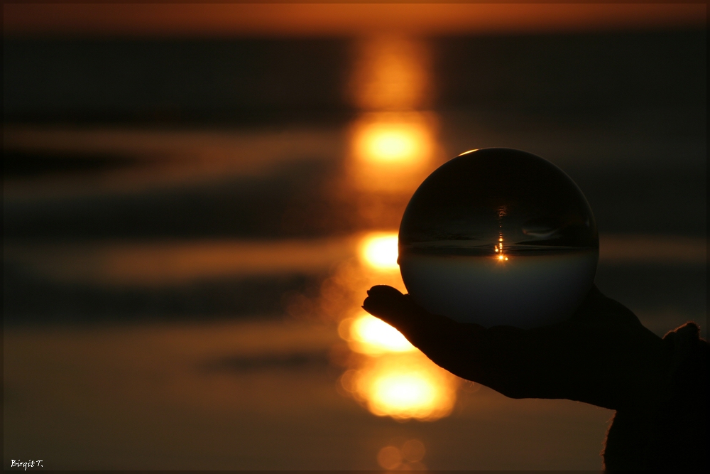 Watt ne Sonnen-Kugel Foto & Bild | sonnenuntergänge, himmel & universum ...