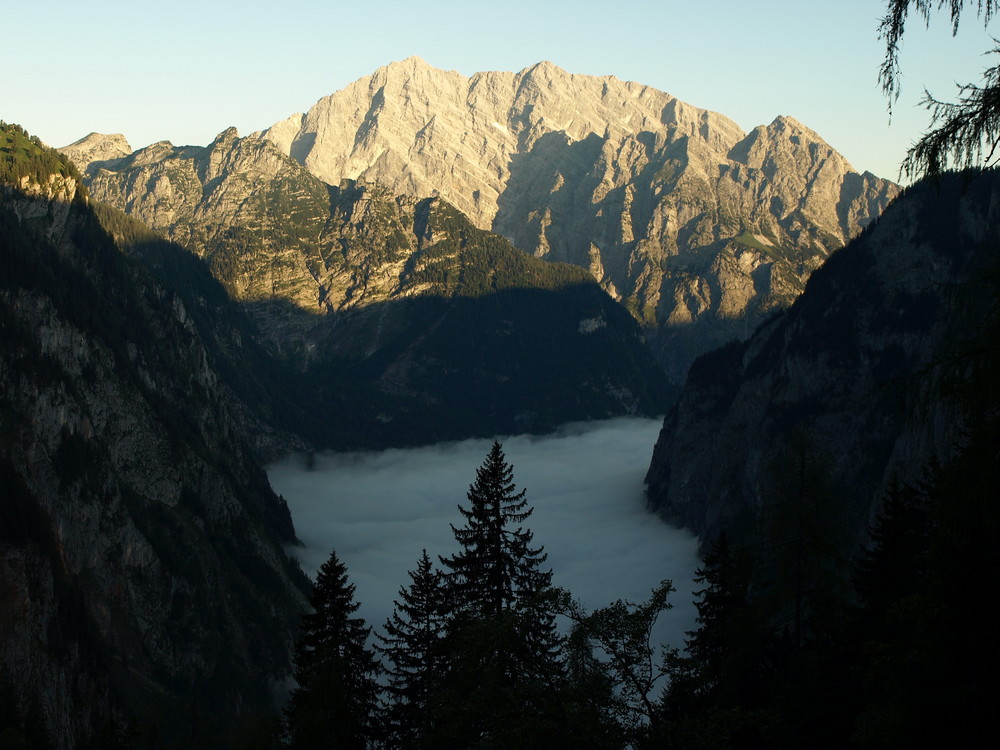 Watzmann-Ostwand vom Röthsteig aus gesehen