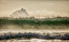 Wave in Front of Skellig