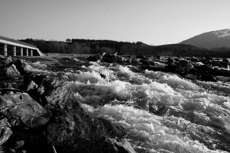 Waves And Rocks