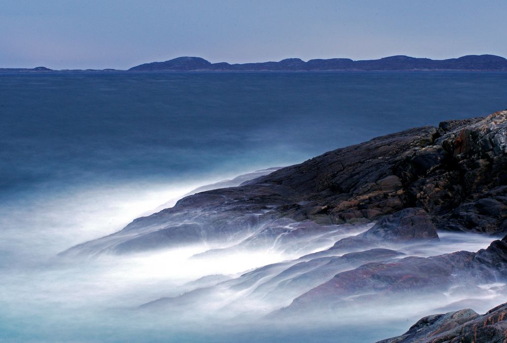 Waves at Dale coast