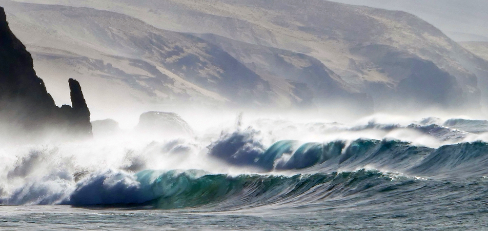 ...Waves of Fuerteventura...2016-06