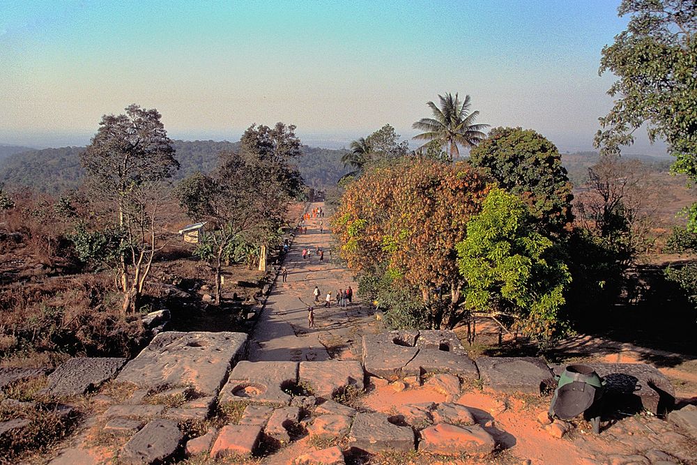 Way back to the first level of Prasat Preah Vihear