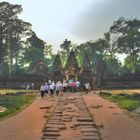 Way into the Banteay Srei complex