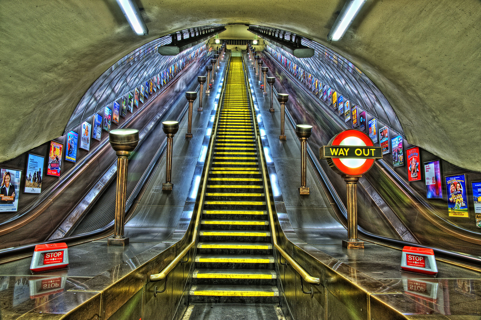 Way out, London Tube, St.-John's Wood