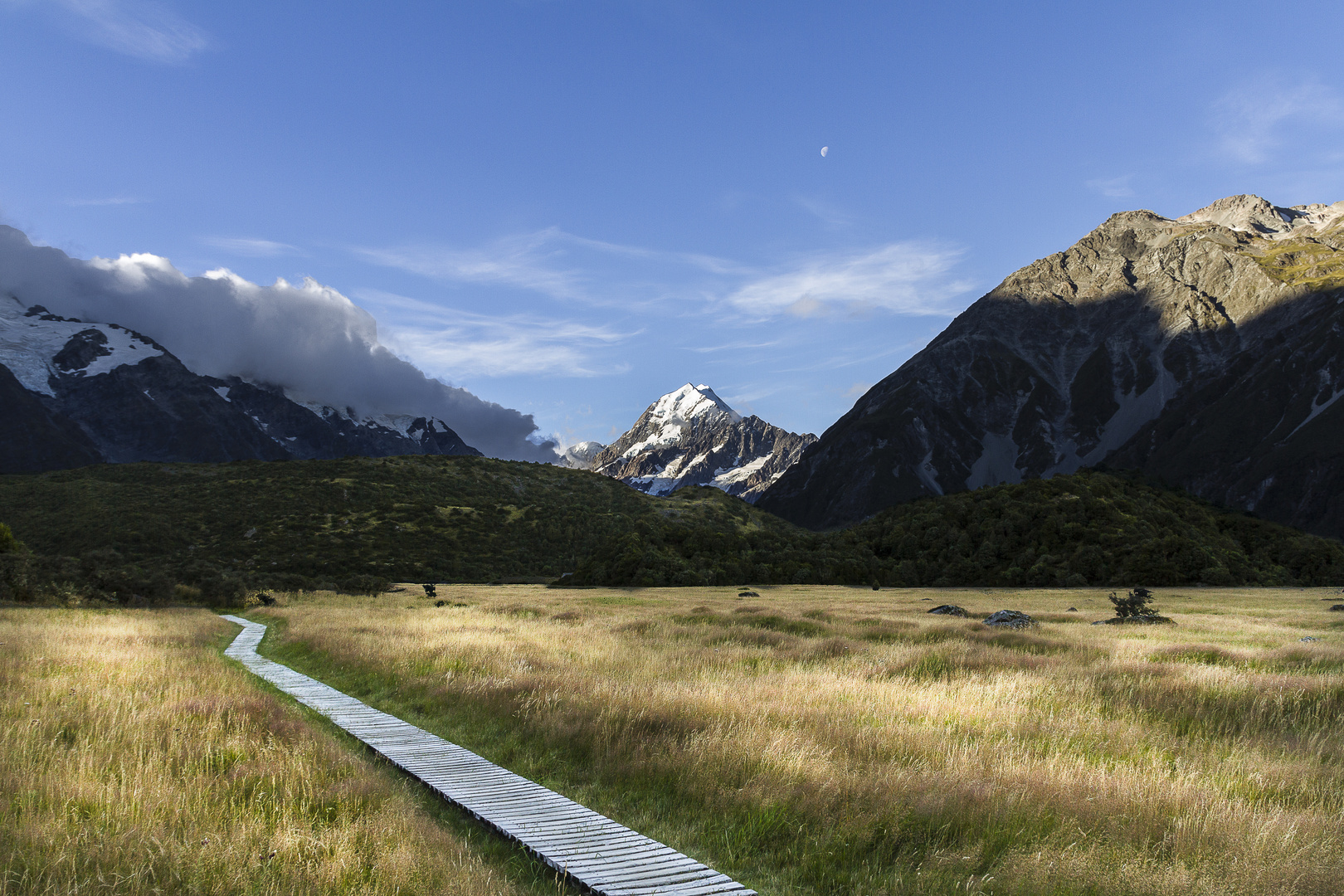 Way to Mt. Cook/Aoraki