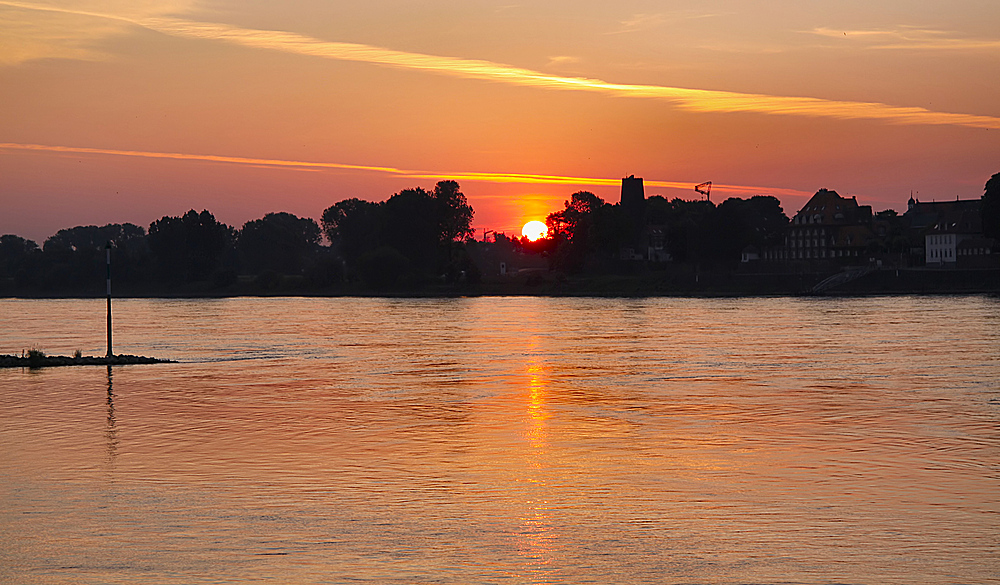 Weckruf über den Rhein ...