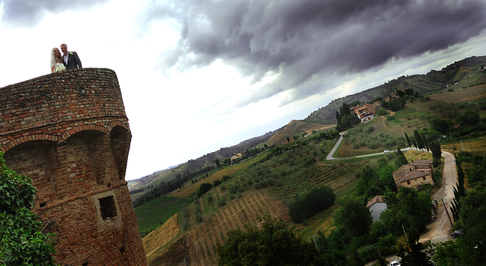 Wedding at Certaldo | The storm arrive...