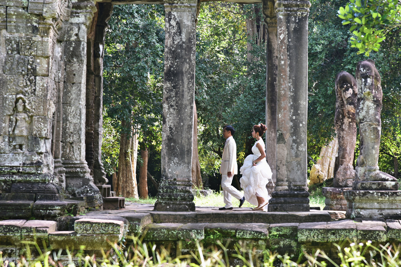 wedding at Preah Khan