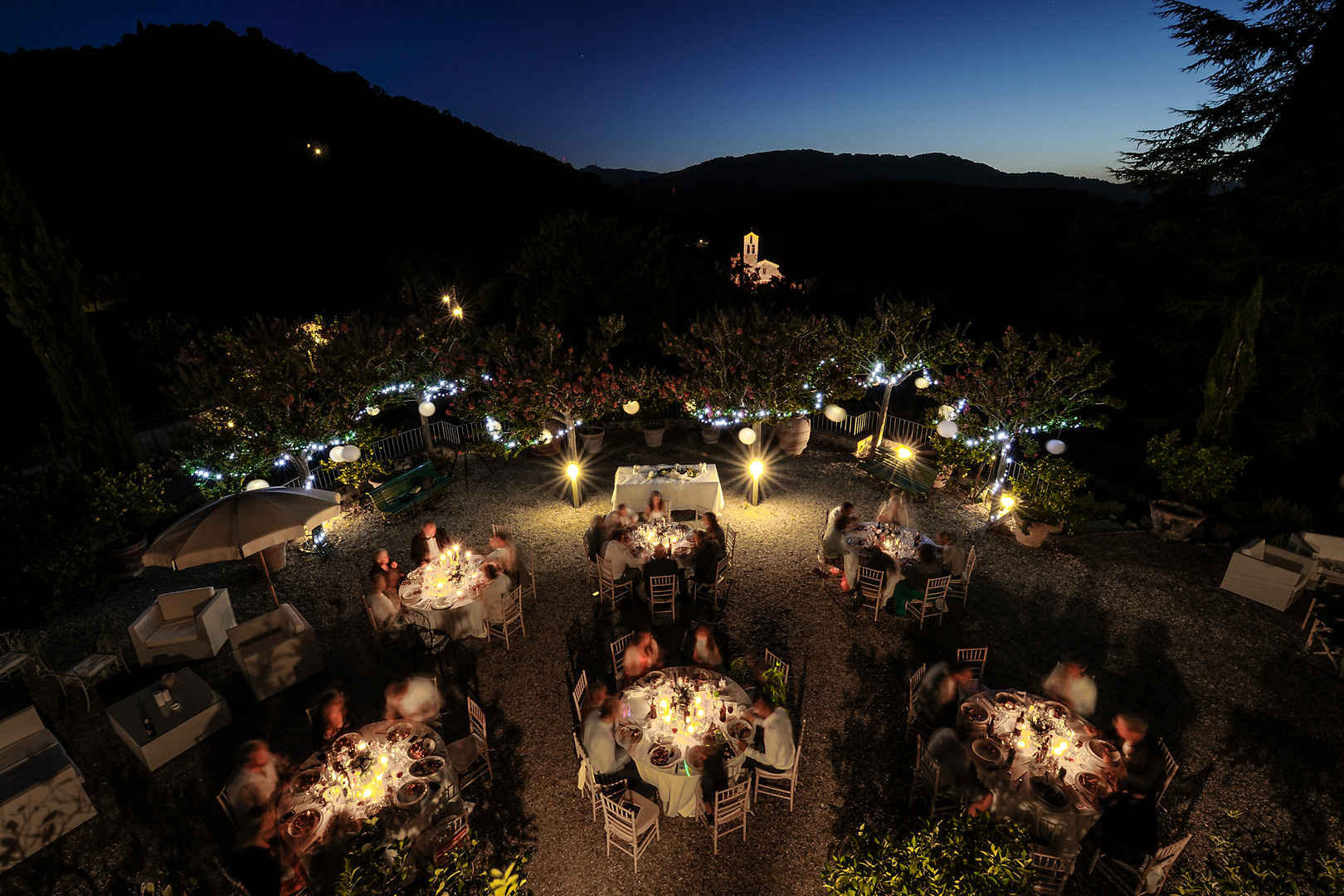 Wedding dinner in Tuscany