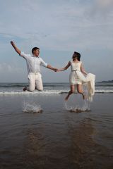 Wedding, Hochzeit, China, Strand, Beach, Springen, Jumping, Paar, Couple