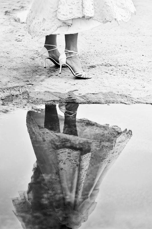 Wedding in the rain II di Marco Dell'Oro 