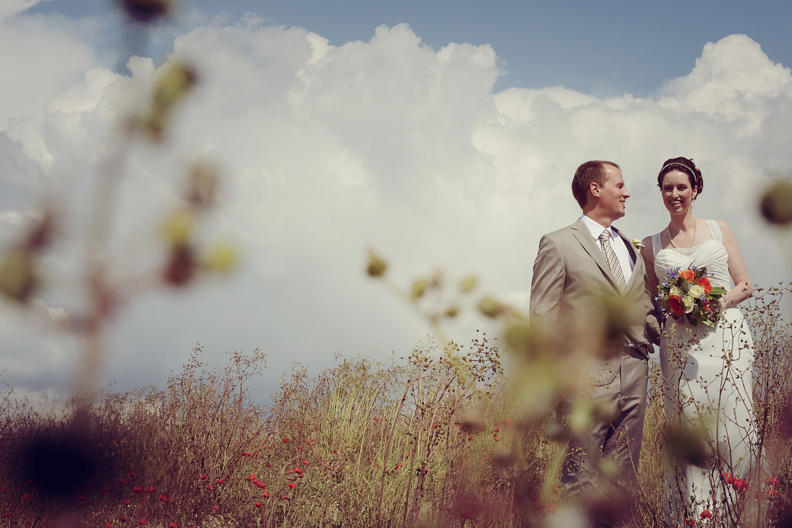 Wedding in Tuscany. The countryside of Certaldo Alto.