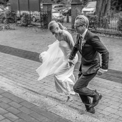 wedding race