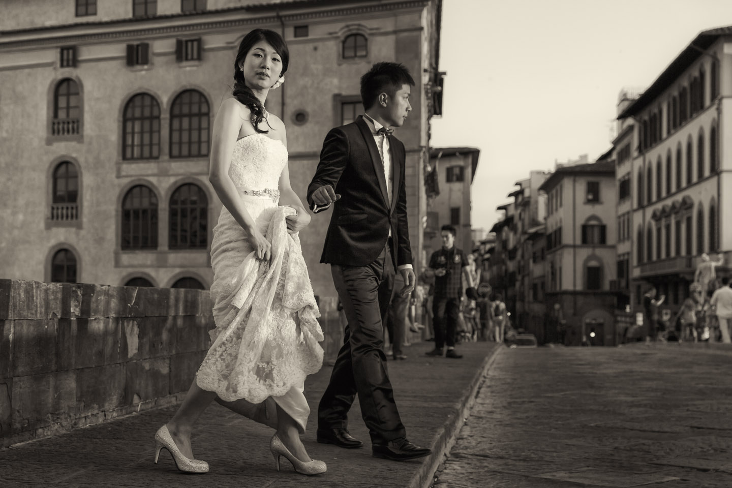 Wedding (street photography)