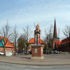 Wedeler Marktplatz mit Roland