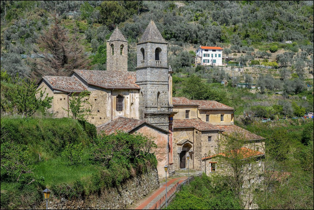 Week-end Pascal dans mon village de Ceriana(Eglise du XIIeme siècle Sainte Catherine)