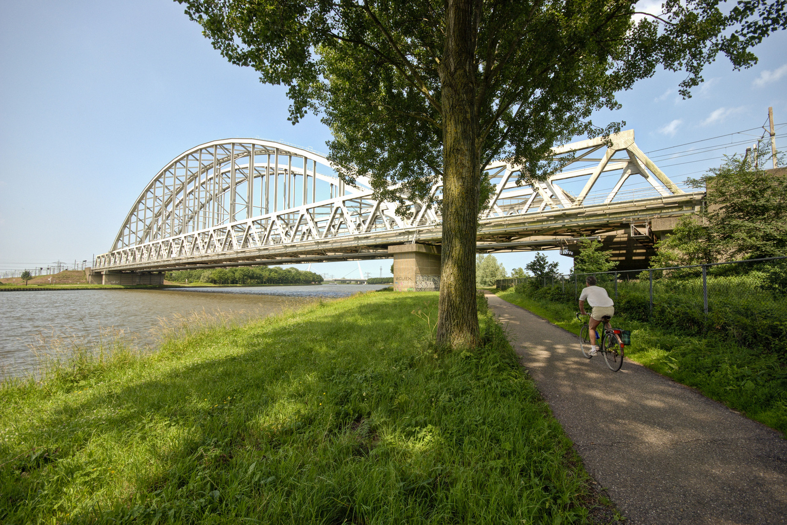 Weesp - Kanaalpad - Railway Bridge over the Amsterdam-Rhine Canal