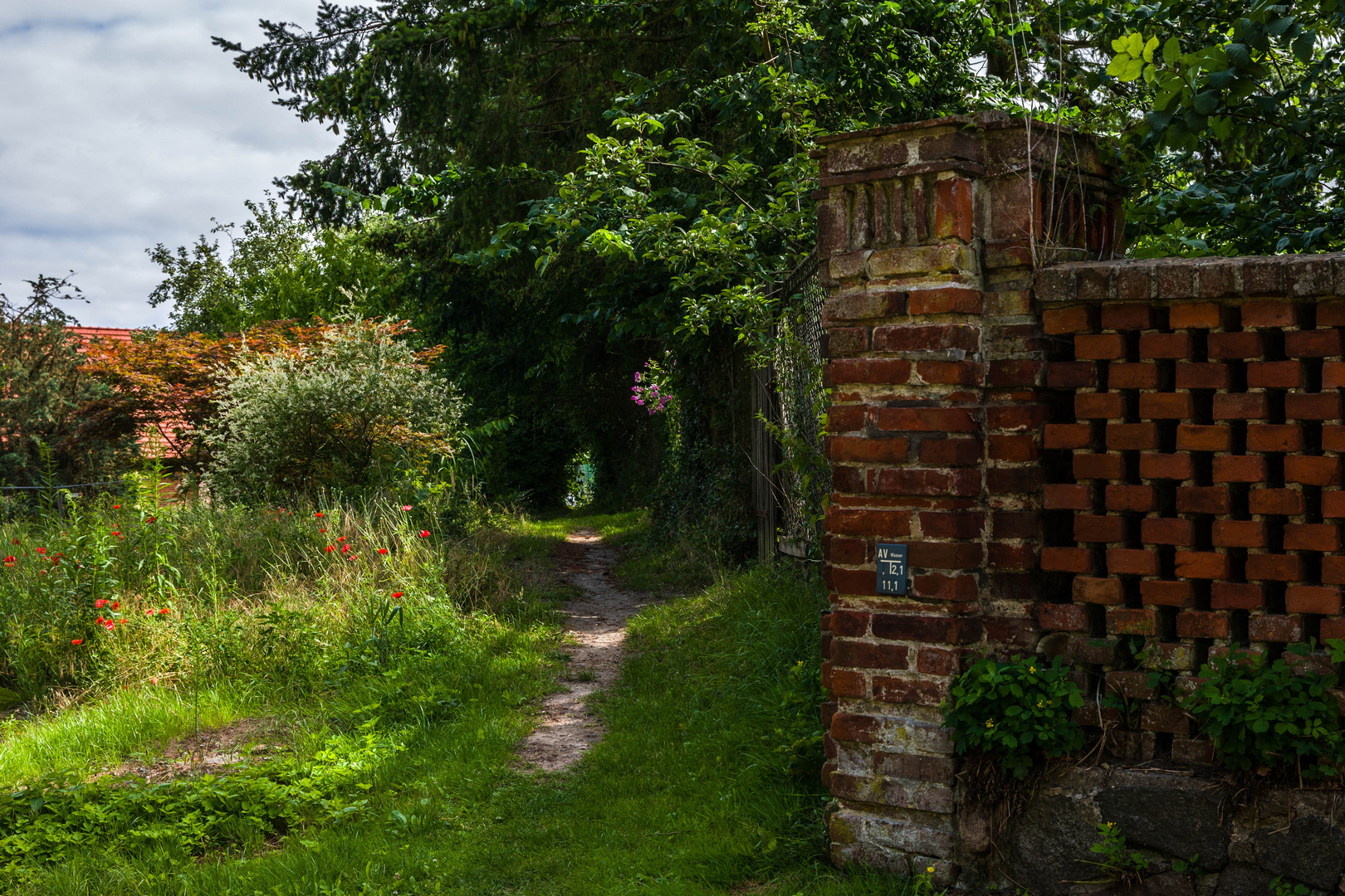 Weg am Dorfrand