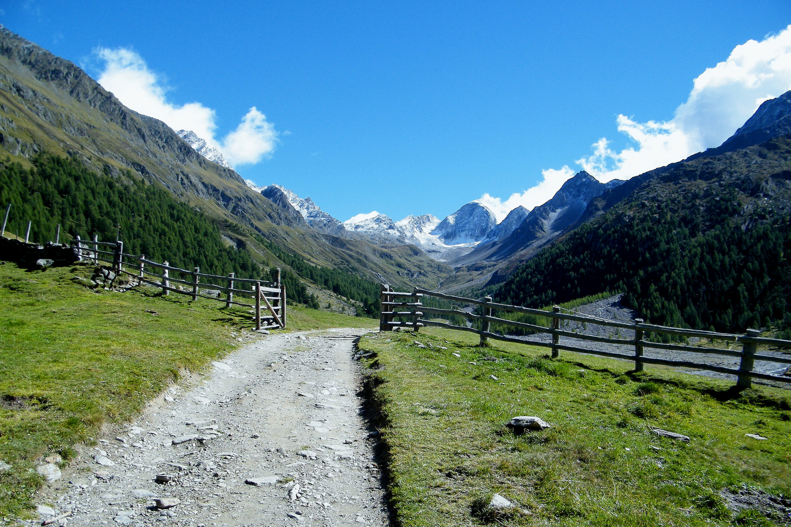 Weg ins Pfossental