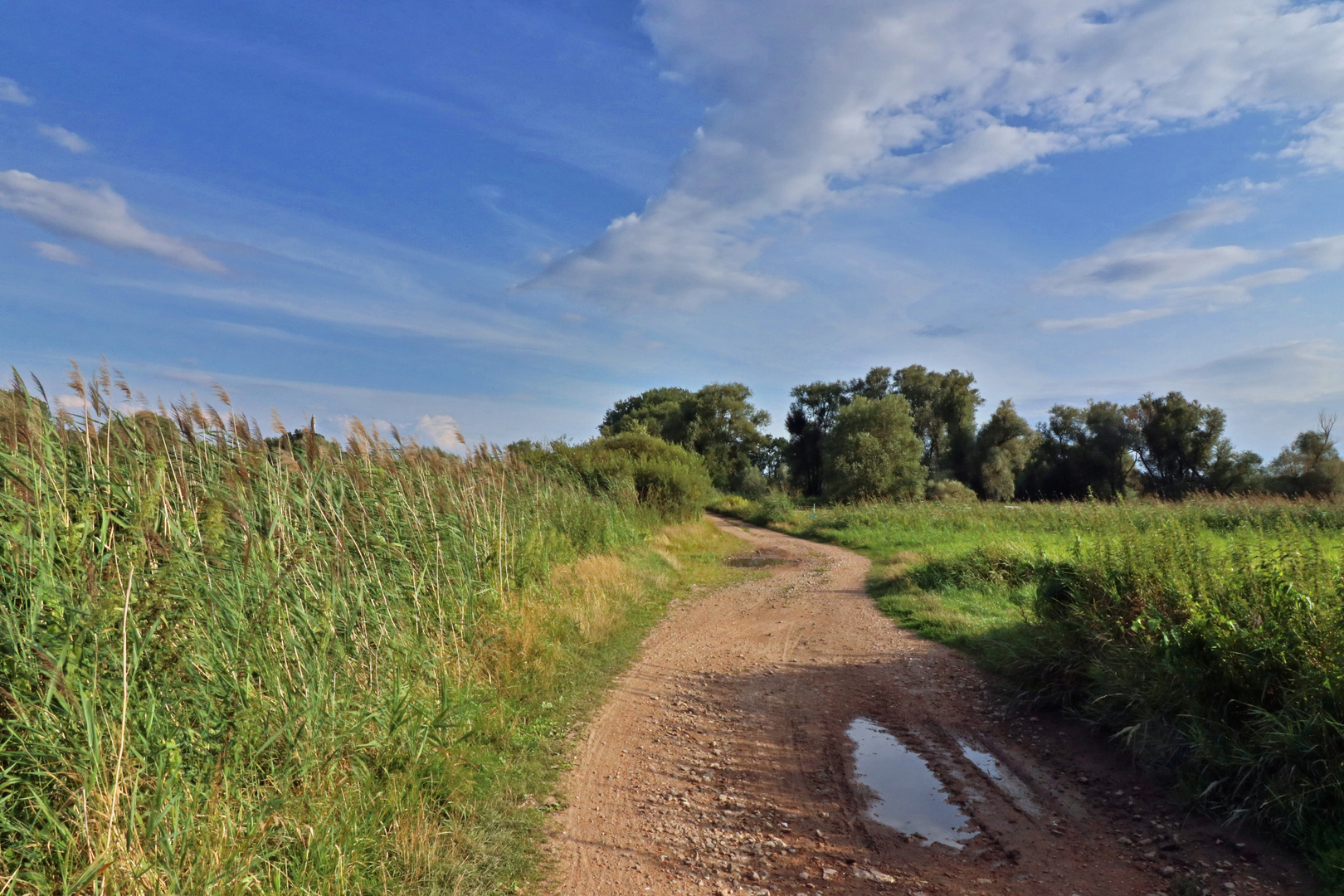 Weg übers Land