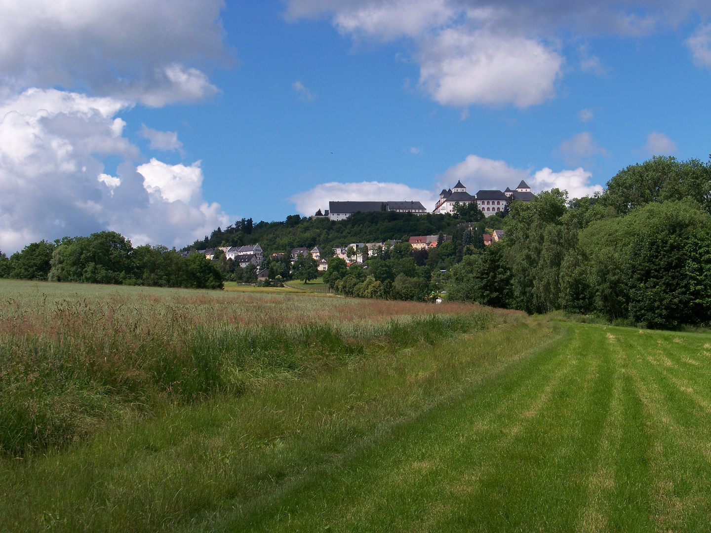 Weg von der Augustusburg