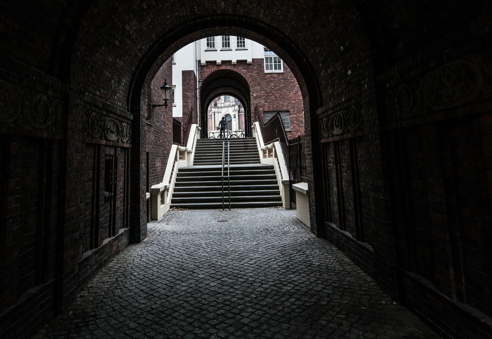 Weg zu Kirche, Michel, Hamburg