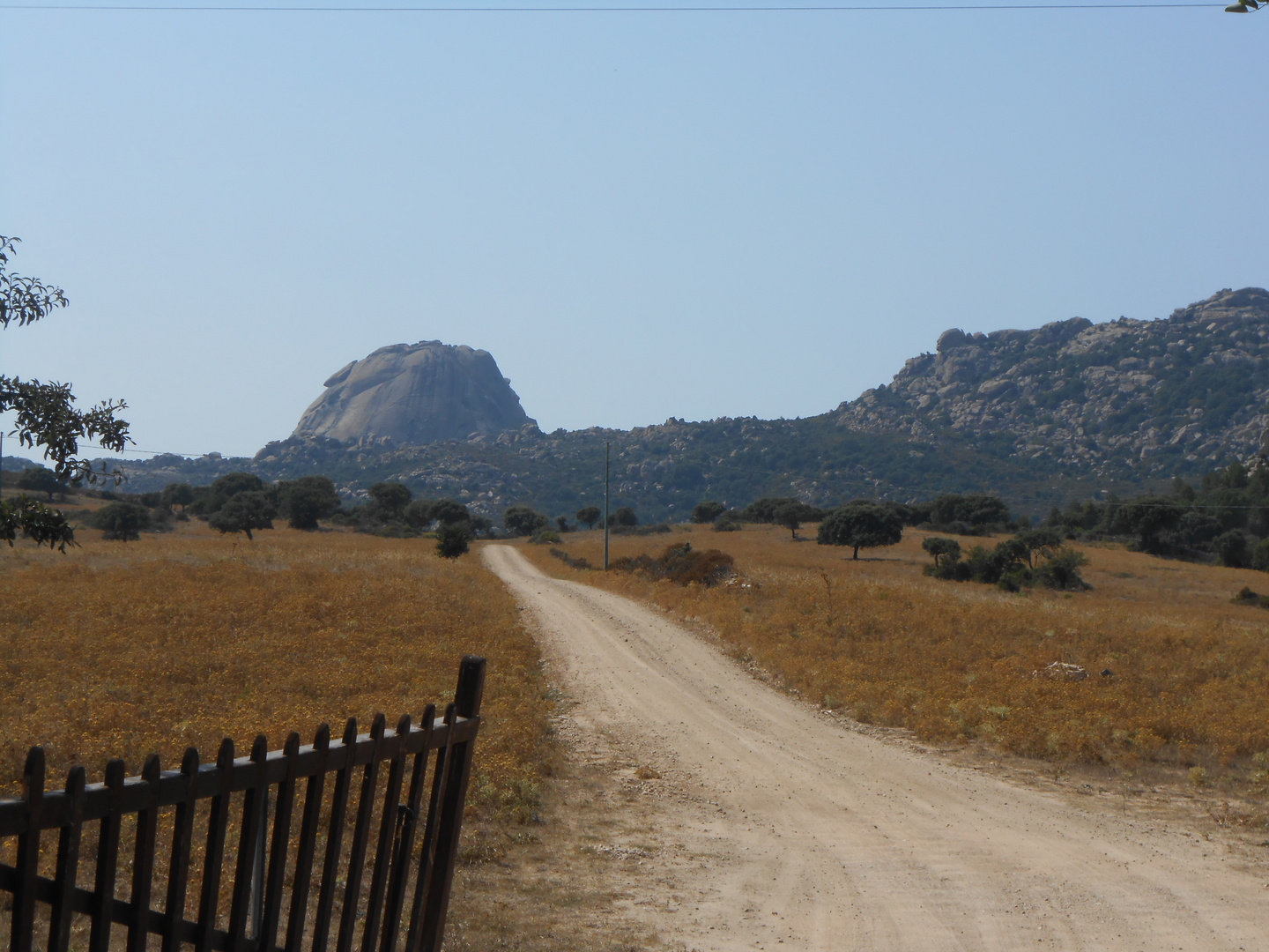 Weg zum Berg