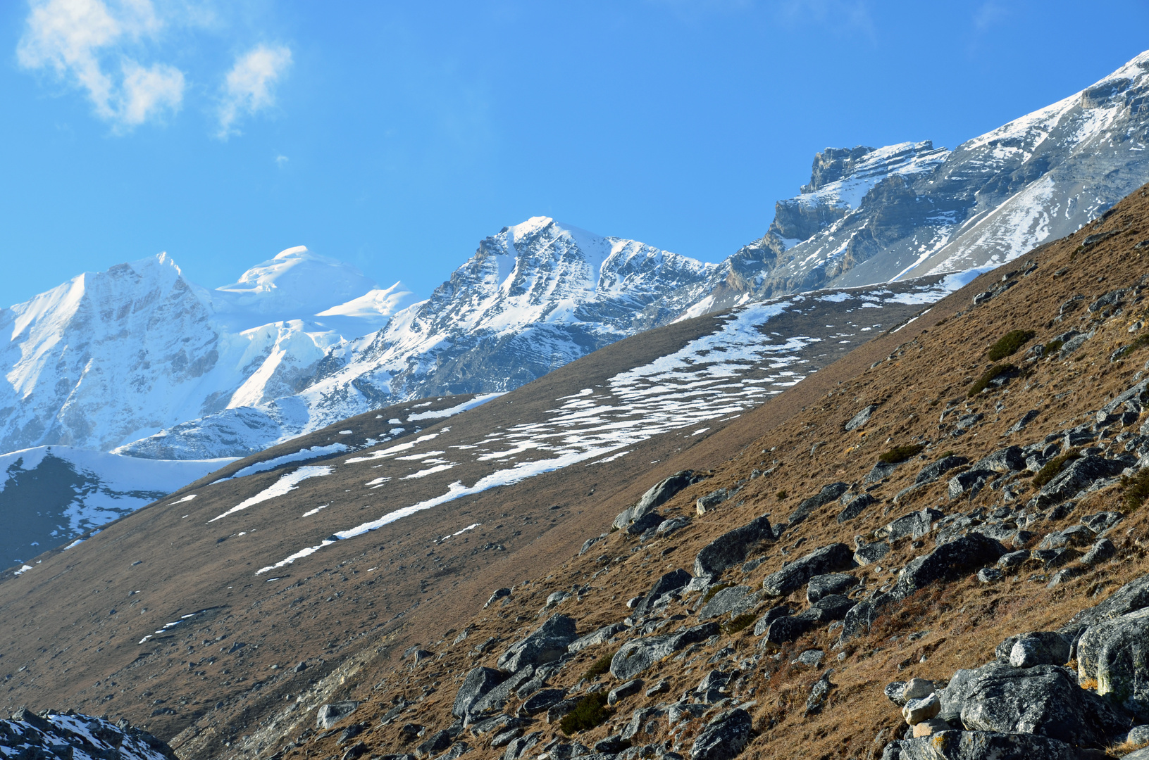 Weg zum Larke Pass in der Manaslu-Region