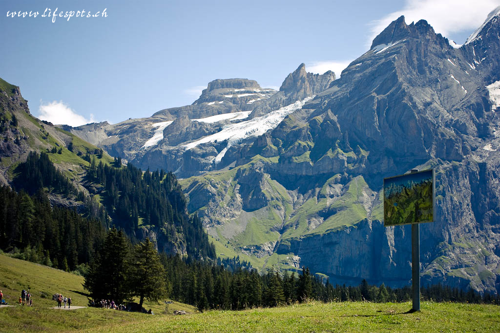 Weg zum Oeschinensee