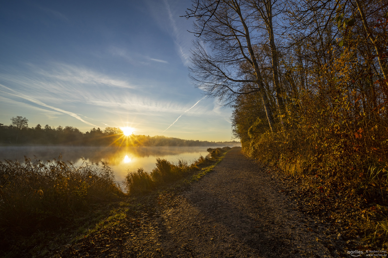 Weg zum Sonnenaufgang am Kuhsee