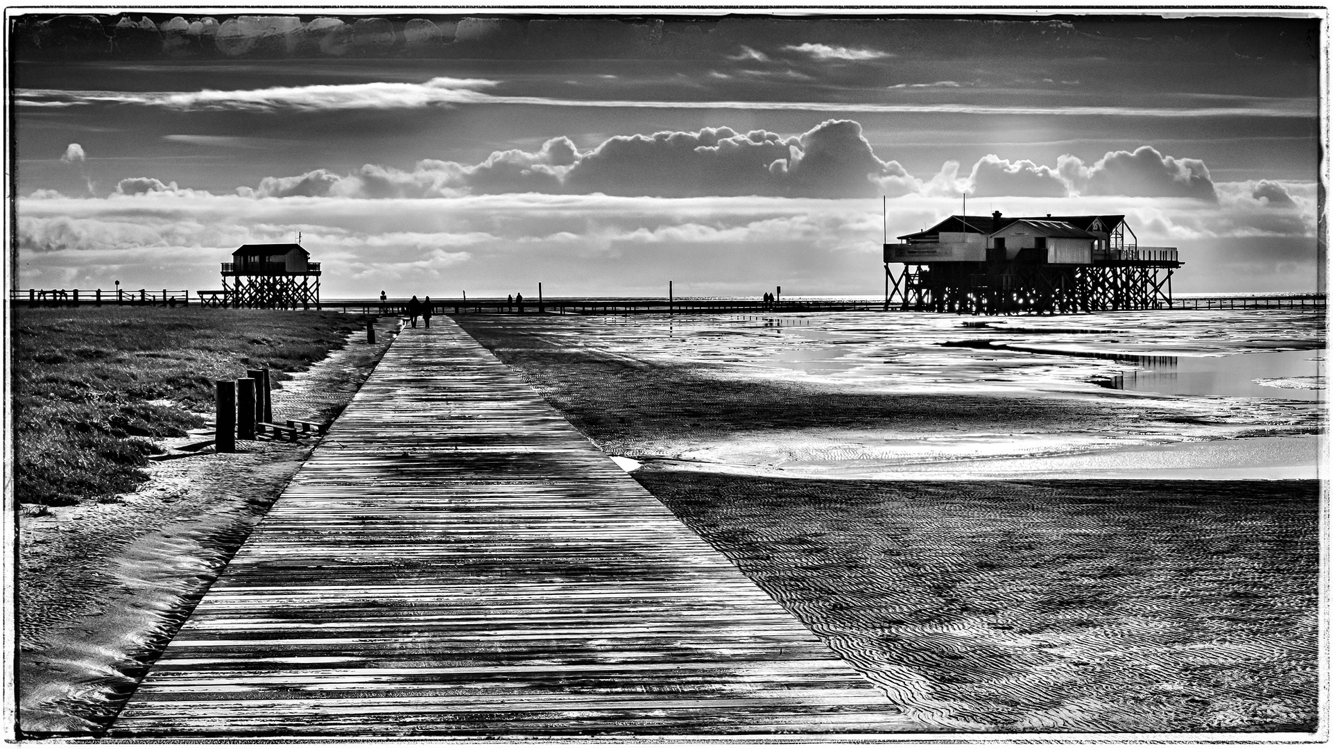 Weg zum Strand von St. Peter-Böhl