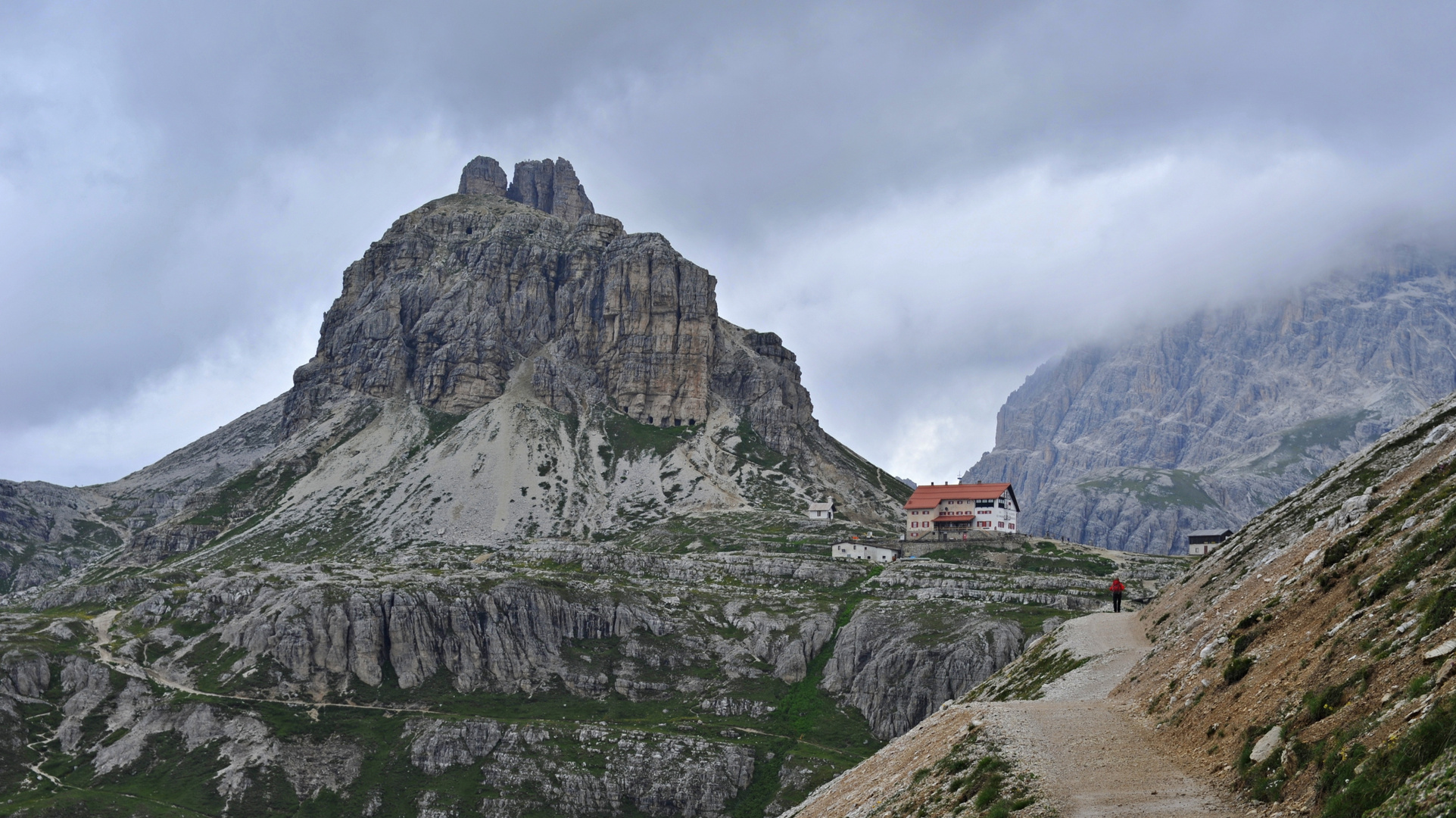 Weg zur Dreizinnenhütte