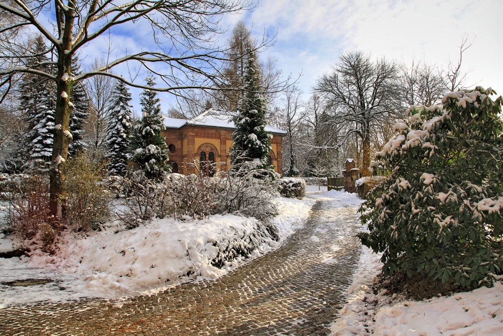 Weg zur Ruhehalle