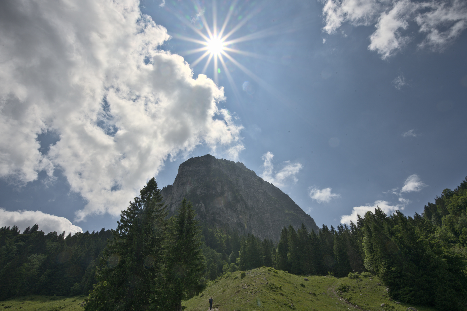 Wege des grossen Mythen in der Schweiz (1898m)