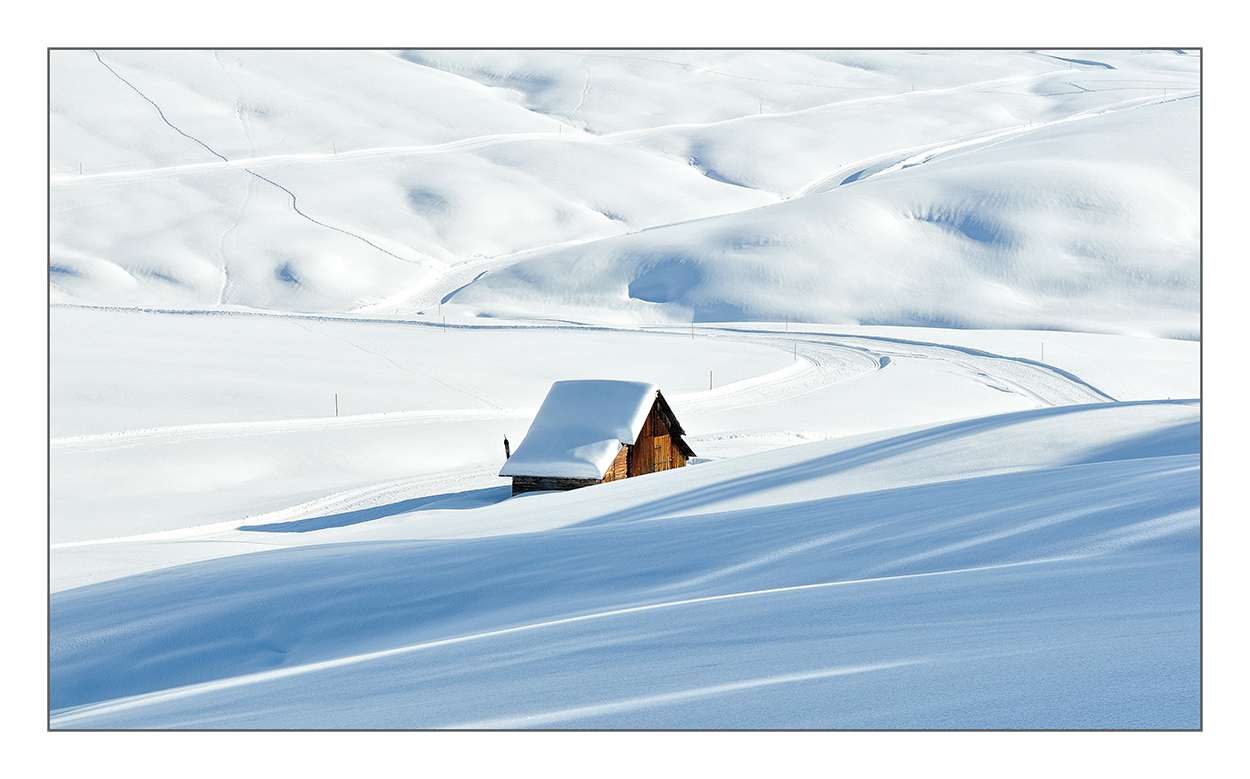 Wege im Schnee