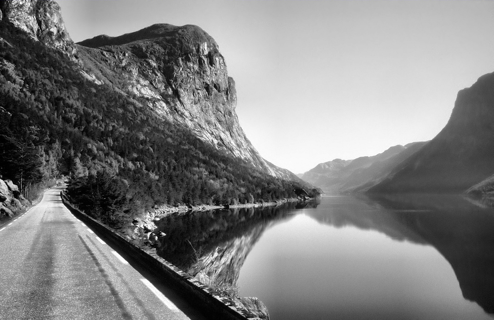 Wege ins Land der Fjorde und Seen