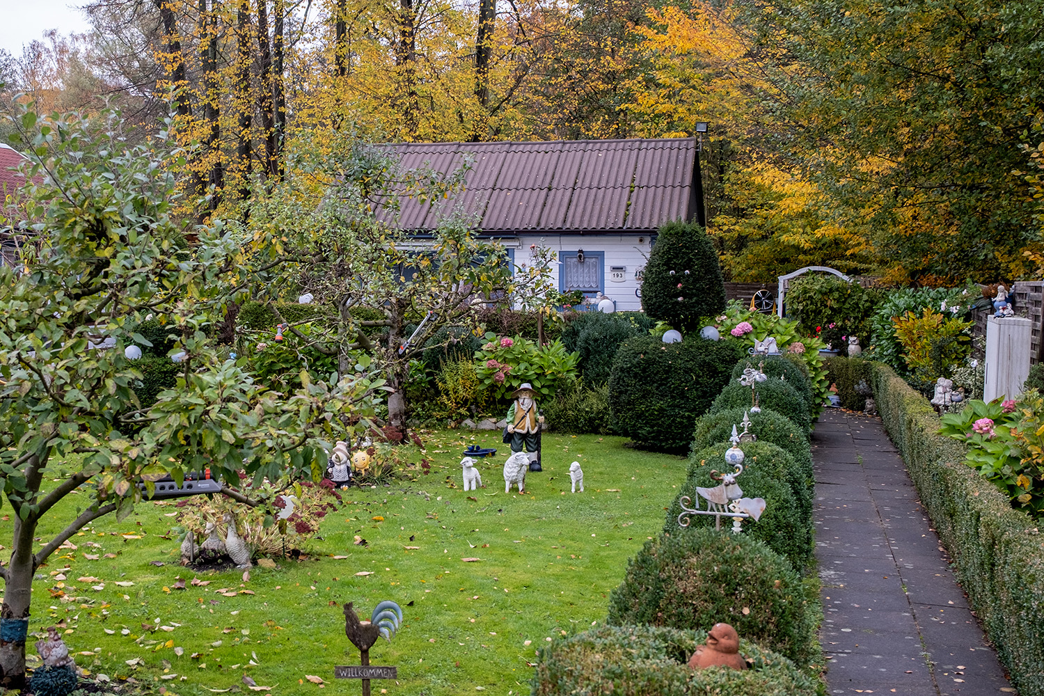 Wege zum kleinen Paradies II