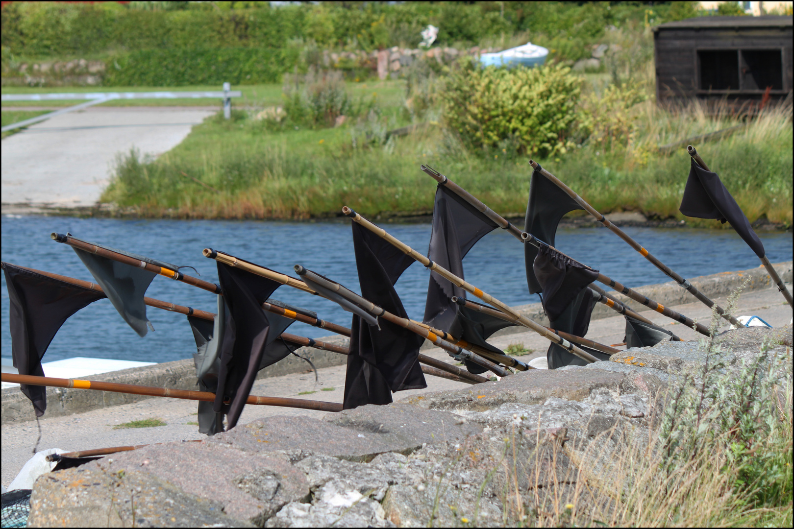 Wegweiser im Wind