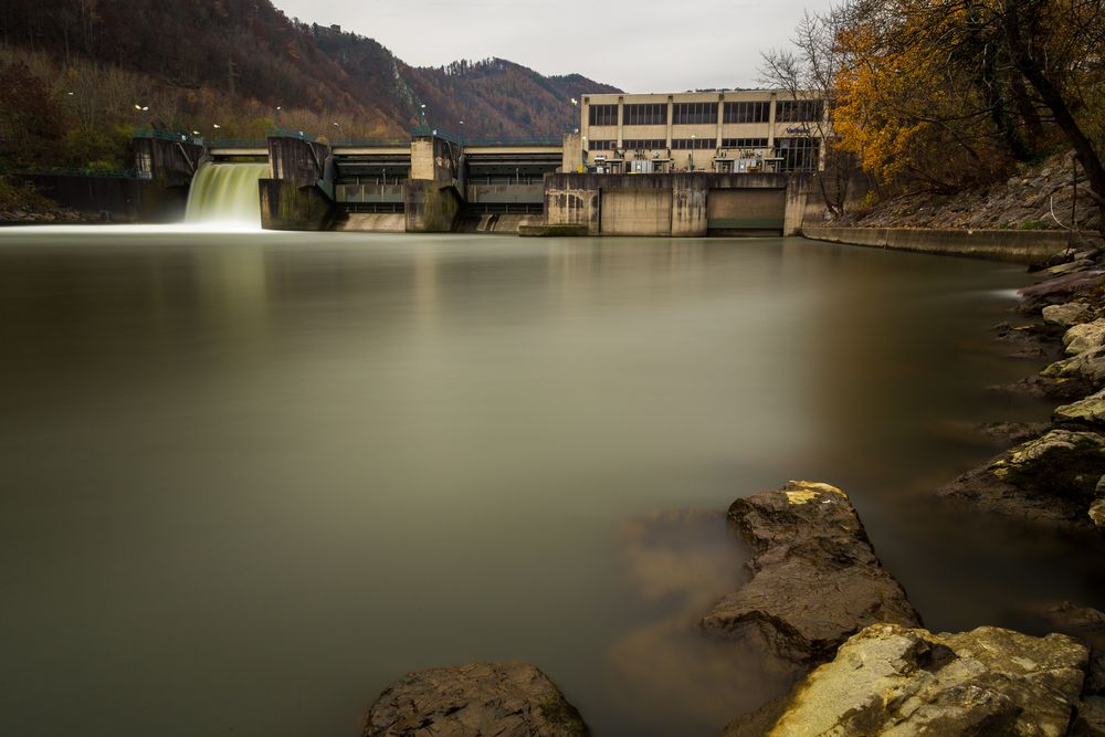 Wehranlage Kraftwerk Weinzödl