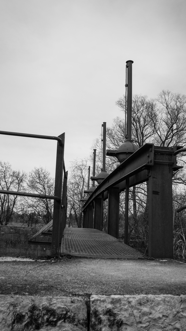 Wehrbrücke