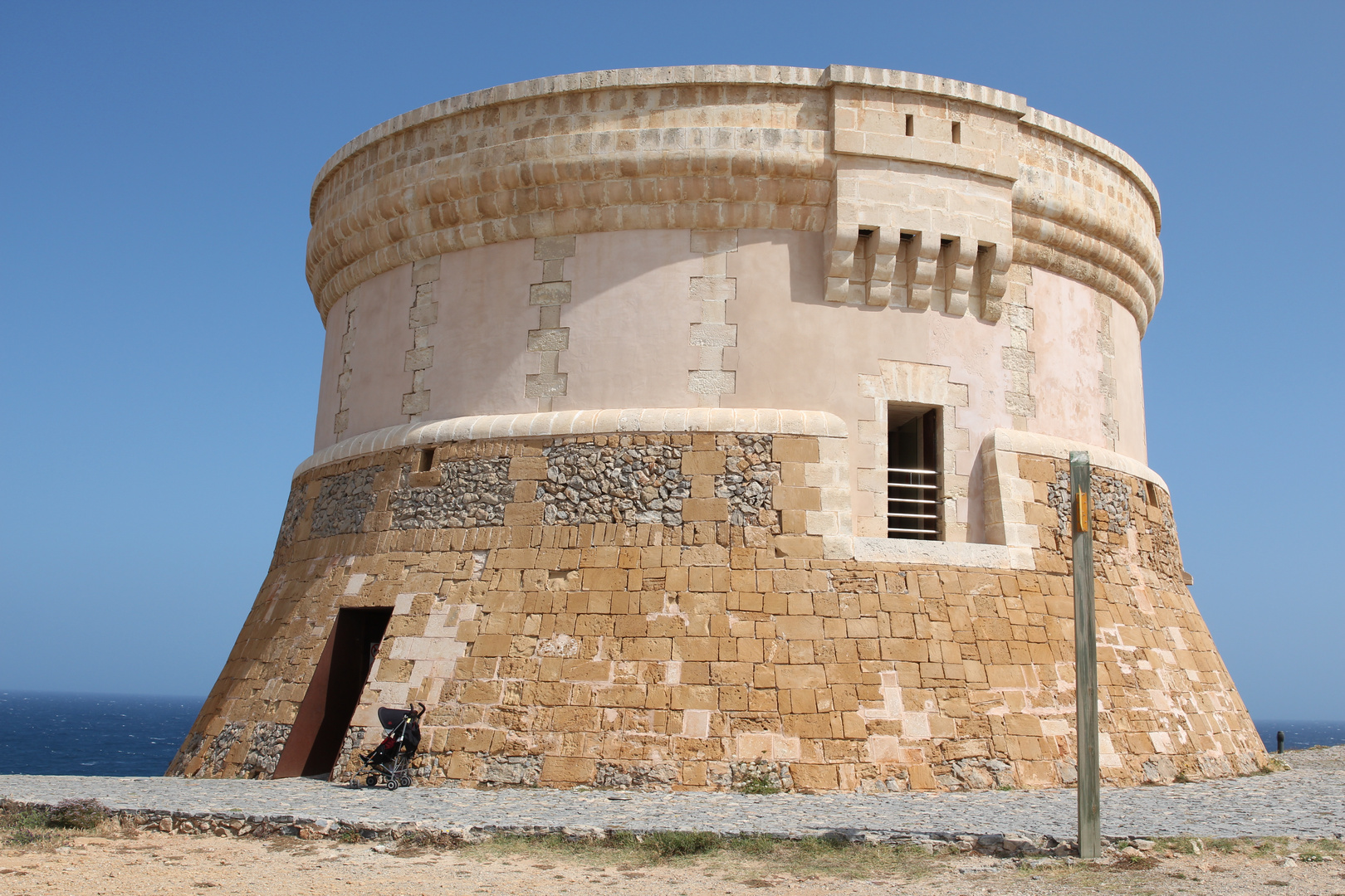 Wehrturm " Torre de Fornells"