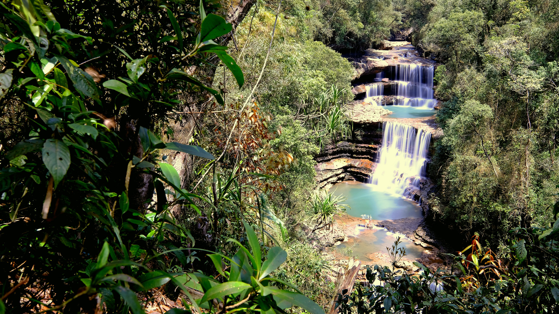 Wei Sawdong Falls - Meghalaya 