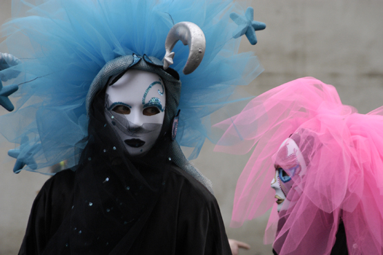 Weiberfastnacht in Bonn-Beuel