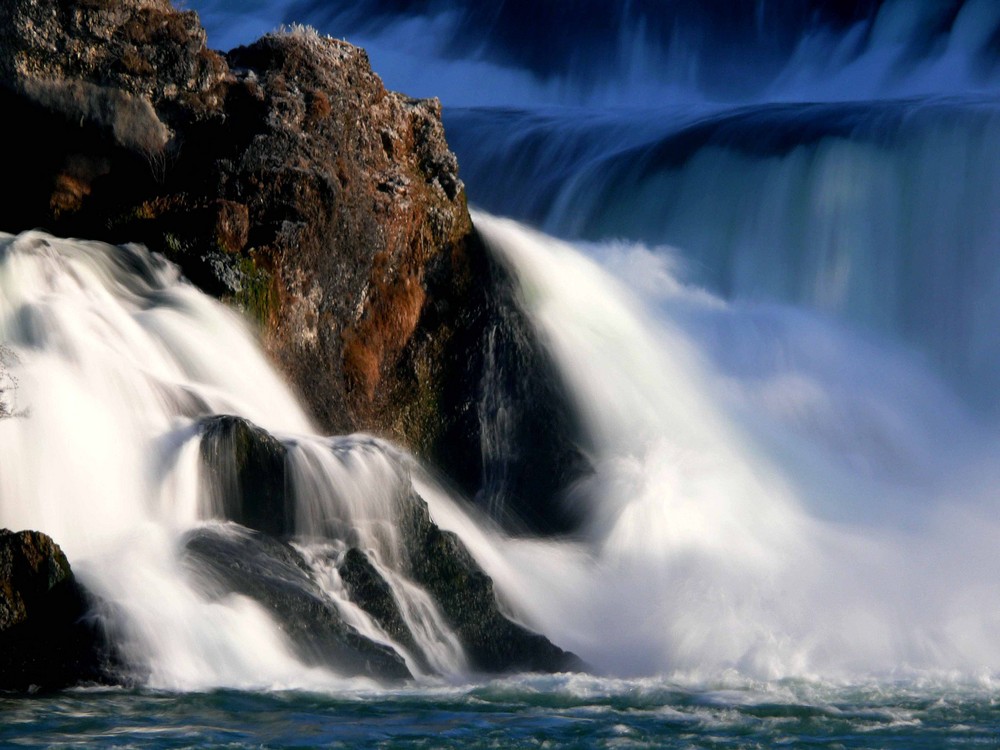 weiches Wasser @ Rheinfall (Neuhausen - Schaffhausen - CH)