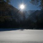 Weiher im Gegenlicht