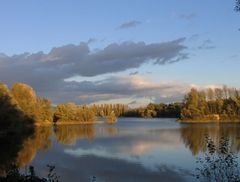 Weiher in Oktobersonne