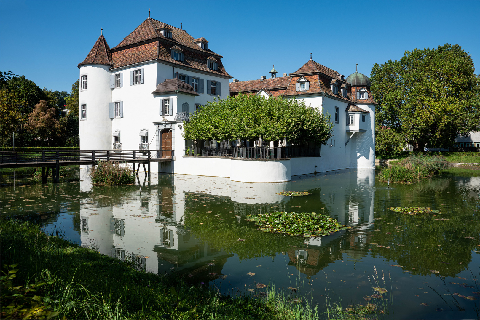 Weiherschloss Bottmingen